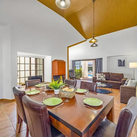 Maralinda By Vila Albufeira